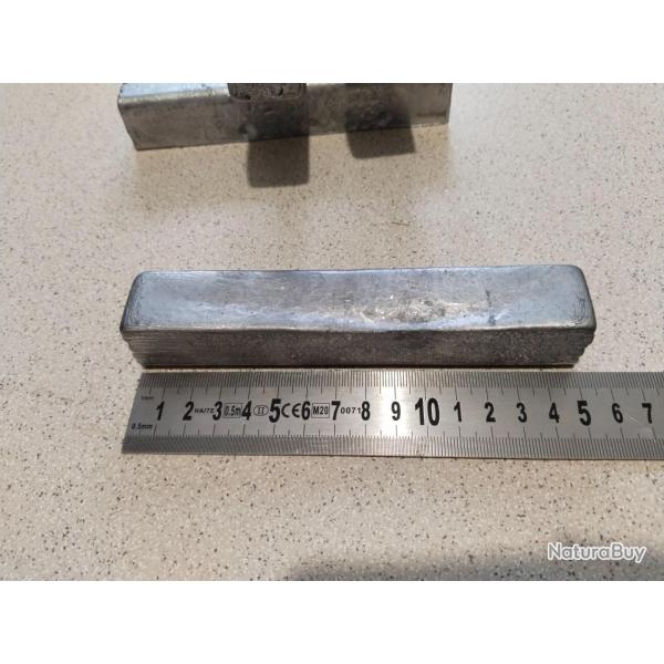 Lot de 3 lingots de plomb � fondre