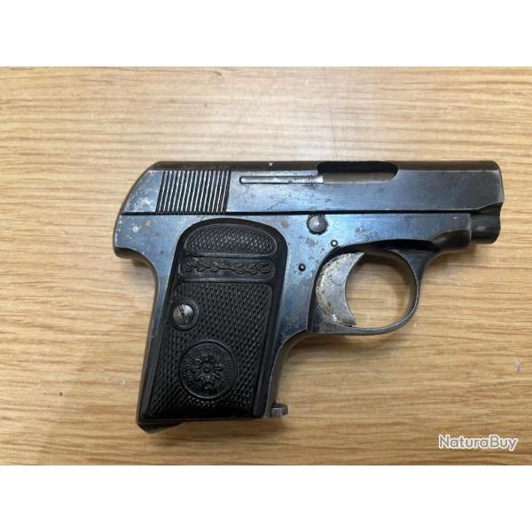 Pistolet semi-automatique type rubis calibre 6,35 � 1� sans prix de r�serve !