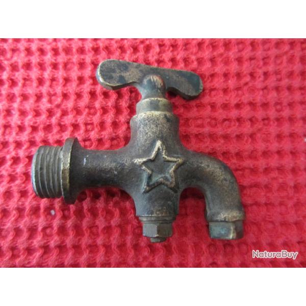 Robinet en bronze fin 19e Si�cle