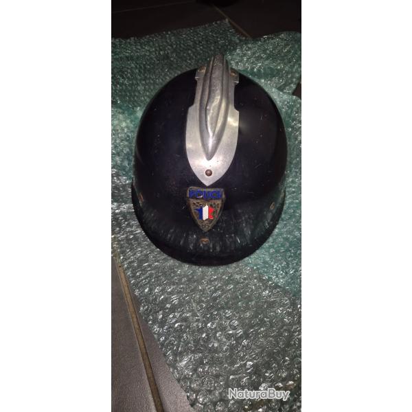 Casque de police  obsol�te