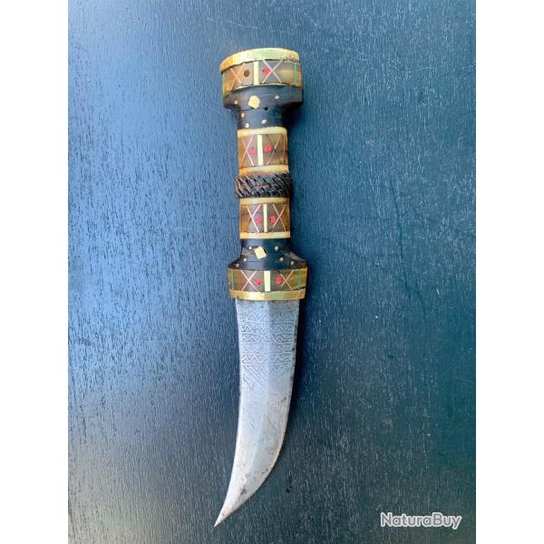 ANCIEN POIGNARD SYRIEN DU MILIEU DU XIX� SIECLE, PAS DE FOURREAU MAIS PIECE TOP C