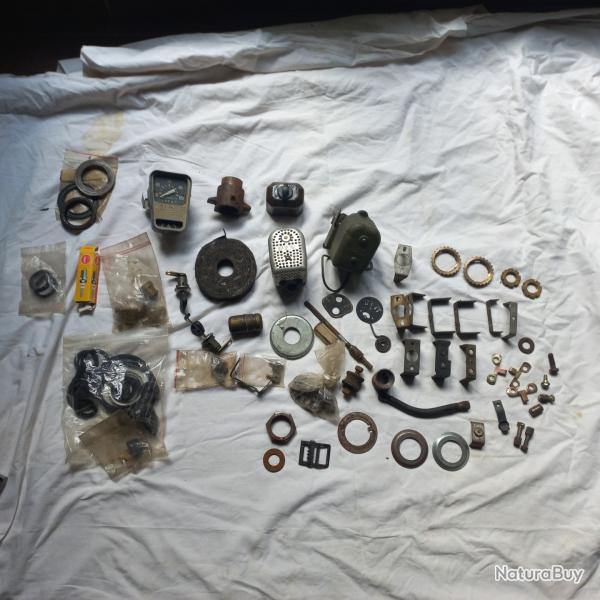 beau lot de pi�ce pour ancienne voiture  sev marchal , NGK , SIMPLEX , etc