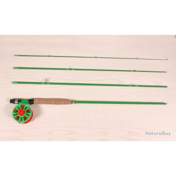 VENDS ENSEMBLE JEUNE DEBUTANT SOUGAYILANG CANNE A MOUCHE + MOULINET