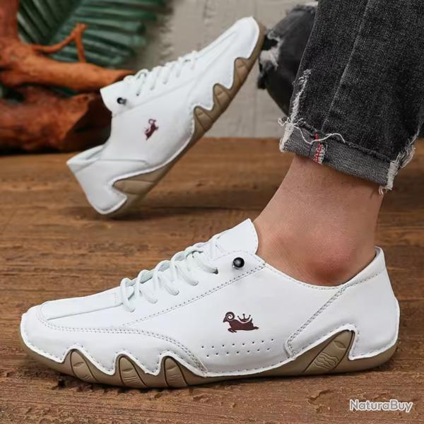 Chaussures basses Blanches imperm�ables et souples, du 37 au 46