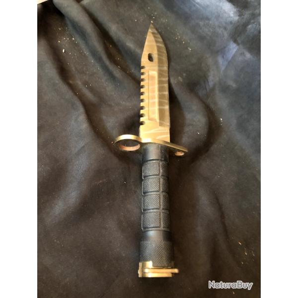 COUTEAU baionnette M9