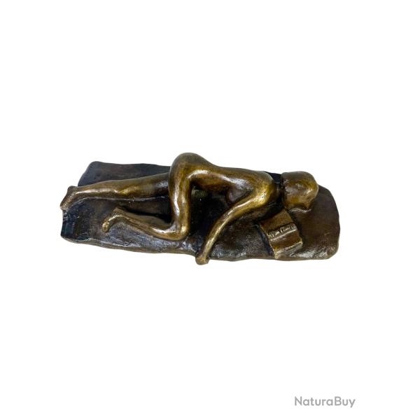 Marie Ravel la dormeuse studieuse bronze femme nue