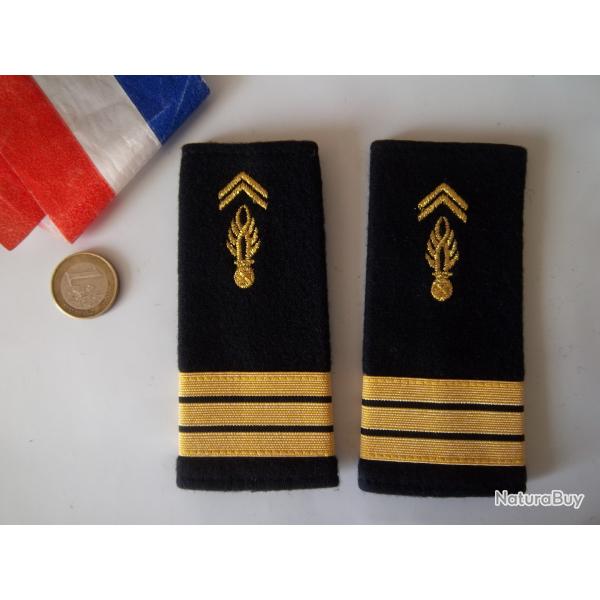 lot �paulettes capitaine gendarmerie mobile