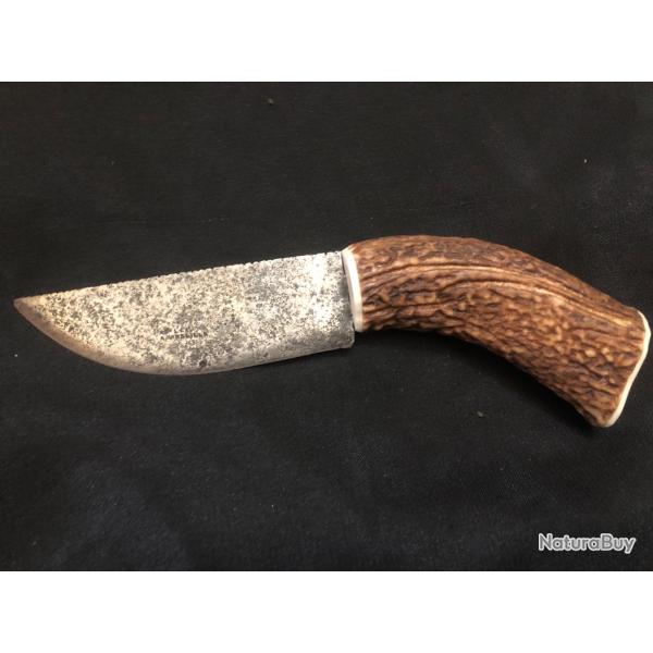 COUTEAU ANCIEN DE CHASSE MANCHE EN CORNE A MARSEILLE
