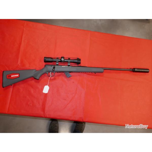Carabine SAVAGE STEVENS 300 22Lr en pack avec lunette SIMMONS 4x32 et mod�rateur NIELSEN SONIC