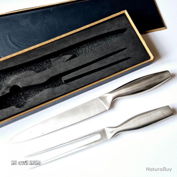 Ensemble couteau � d�couper et fourchette en inox massif
