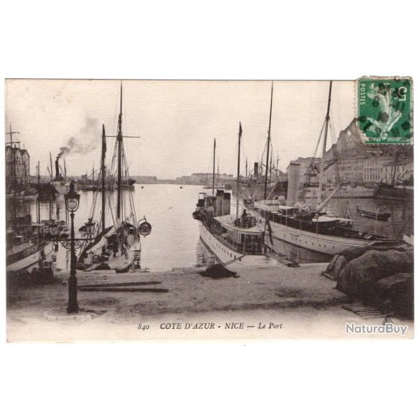 CPA- COTE D'AZUR - NICE le  Port  N�104