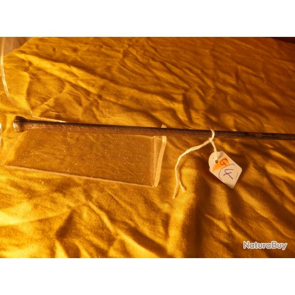 Baguette de fusil type chassepot 1866 ou gras 1874,   ancienne.                                (G 4)