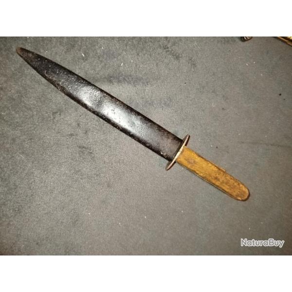 Couteau de tranch�e autrichien ww1