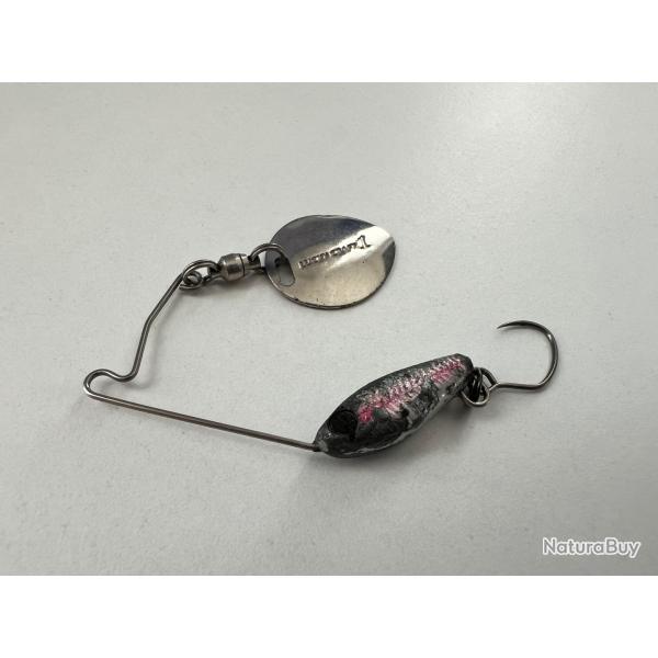 SPINNERBAIT LUCKY CRAFT AREA�S 3.5G ARC EN CIEL