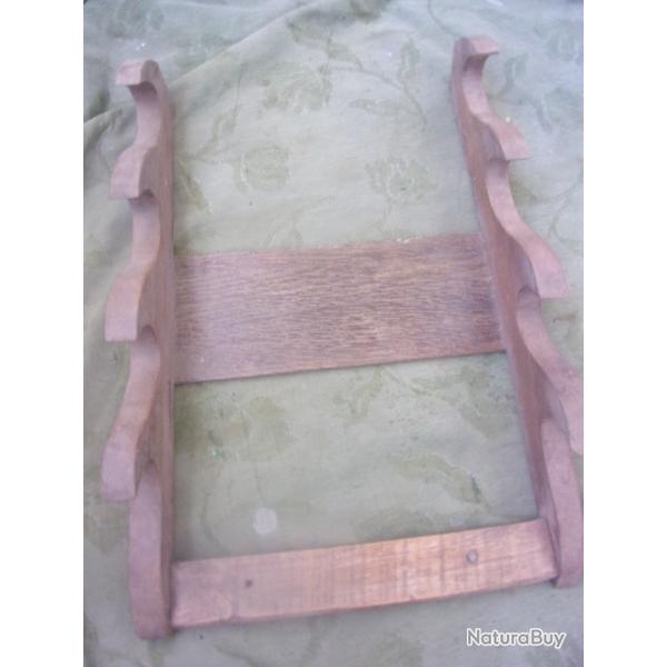 ratelier/porte-fusils en bois hauteur 52 cm