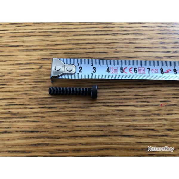 Weihrauch HW25 L: grande vis entre le pontet et le tube d'origine de carabine � plombs 4.5mm HW 25 L