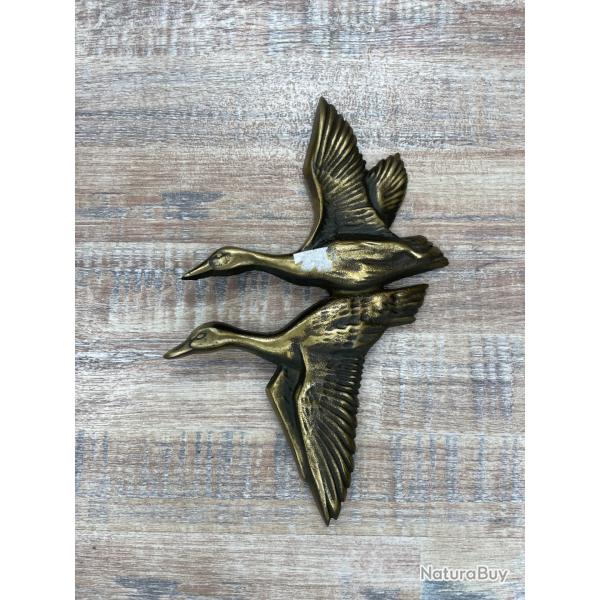 PLAQUE DE DECORATION MURAL 2 CANARD AU VOL COULEUR BRONZE
