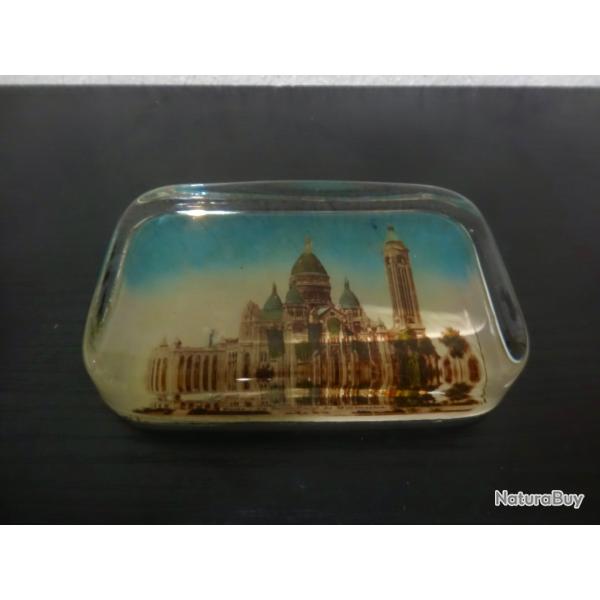 ANCIEN PRESSE PAPIER LE SACRE COEUR