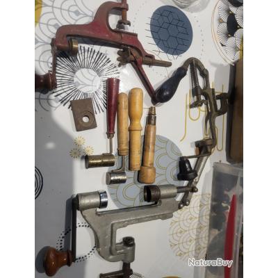 Lot De 3 Anciens Sertisseurs Pour Cartouche De Chasse - Accessoires Grenier