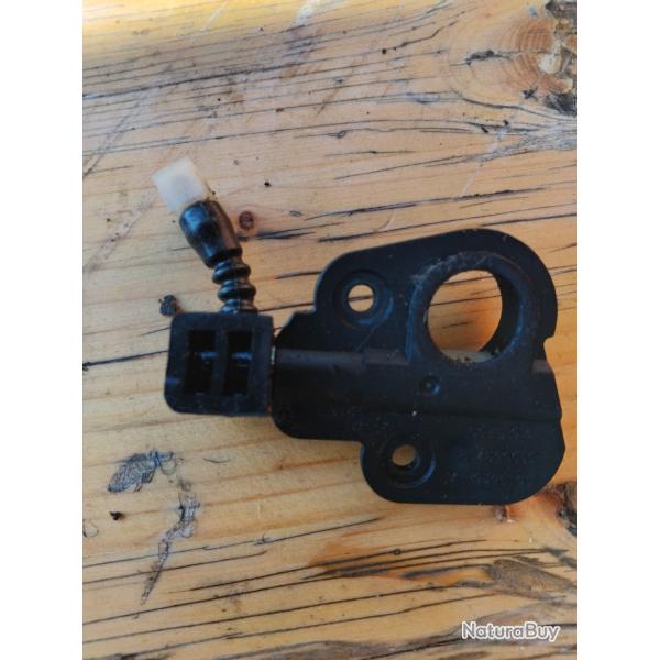 Pompe et distributeur d'huile tron�onneuse mac culloch 444