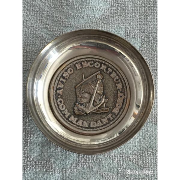 MILITARIA COUPELLE EN M�TAL ARGENT� - Aviso escorteur Commandant BORY 11 cm