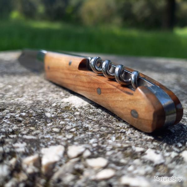 couteau de poche style le Massu ,manche en Bois de palissandre. 18 cm.