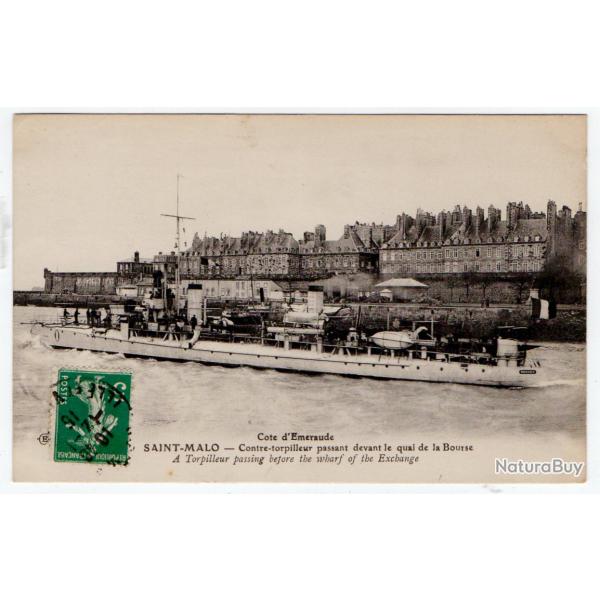 CPA - Marine Militaire Fran�aise - Contre Torpilleur passant devant le quai de la Bourse N�245