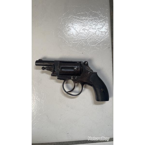 Revolver 6mm Velodog de la MAS