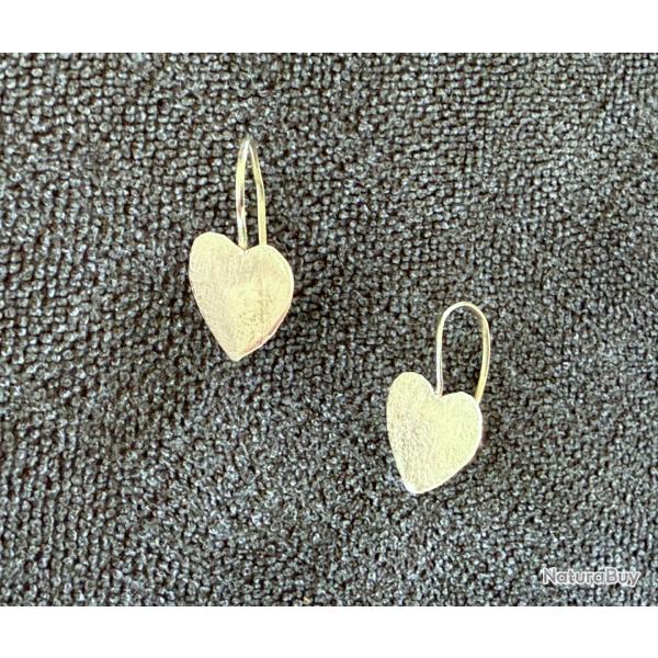 Boucles d'oreilles coeur en or massif 9 carats