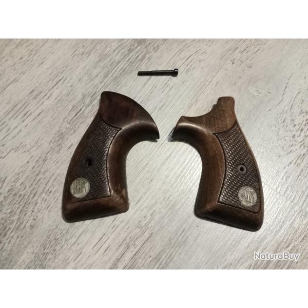 Plaquettes de crosse de revolver Manurhin et leur vis