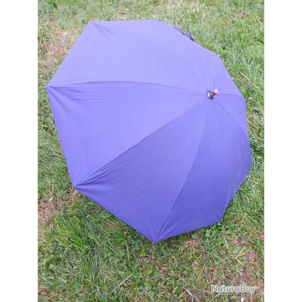 INDISPENSABLE PARAPLUIE DE BERGER  : PLUIE , SOLEIL , CANNE , DEFENSE , ( UTILE PARTOUT  ) .