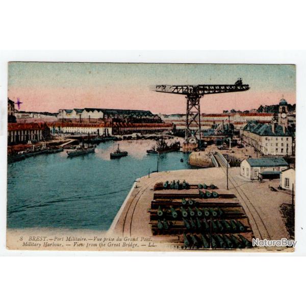 CPA-Marine Militaire - Brest - Le port militaire - vue prise du Grand Pont N�304