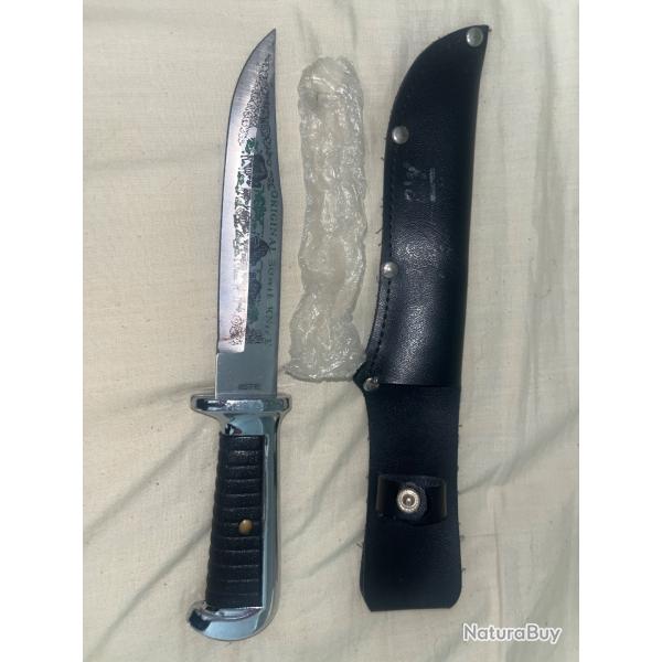 Couteau bowie de chasse