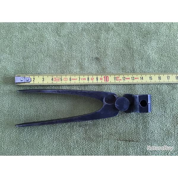 MOULE � BALLE RONDE  R�GLEMENTAIRE POUR FUSIL � SILEX  DIA 16.50 /641pouce