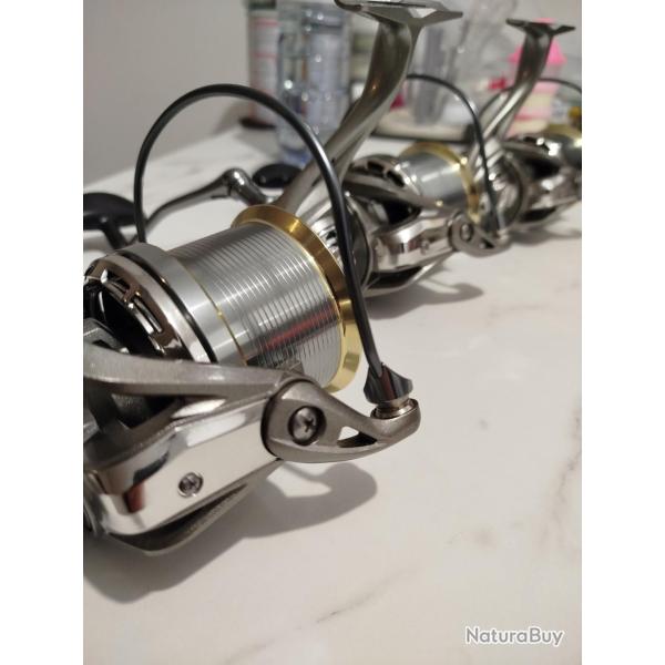 Lot moulinets surfcasting mer