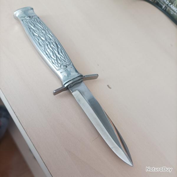 Couteau creve dinguy