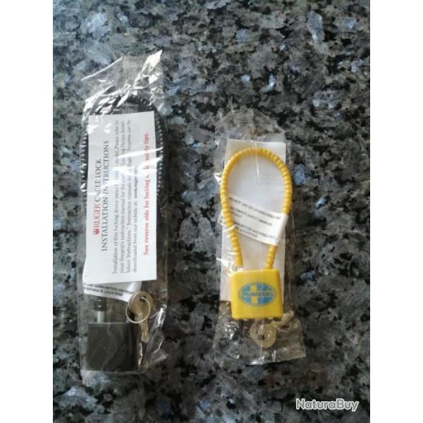 LOT DE 2 CADENAS DE PONTET A CLE