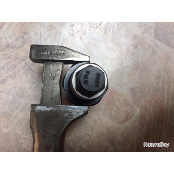 Petite Clef a molette , marque " Prefer " / mini marteau pour jeux d'outils .