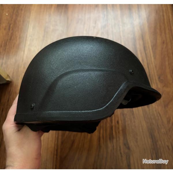 Casque PASGT kevlar des forces spciales des polices occidentales.