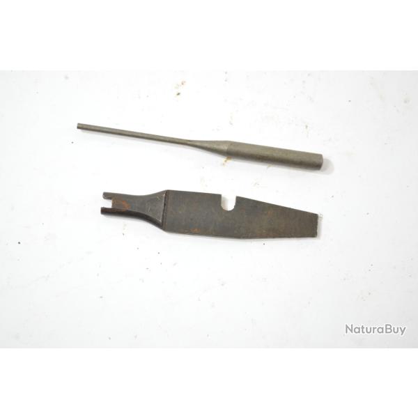 Outil multifonction tournevis 1er type + chasse goupille du kit Russe. AK47 / 74 AKM et d�riv�s (I)