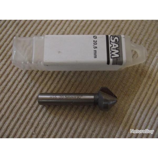 A SAISIR - Fraise � chanfreiner HSS 3 l�vres � 90� diam�tre 20.5mm de marque SAM NEUVE