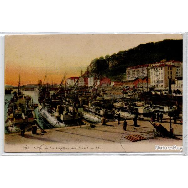 CPA - MARINE MILITAIRE - " NICE" Les  torpilleur dans le PORT  N1259