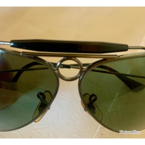 RAY BAN AVIATOR SHOOTER  , BAUSCH & LOMB. (Transition Assemblage En Italie)
