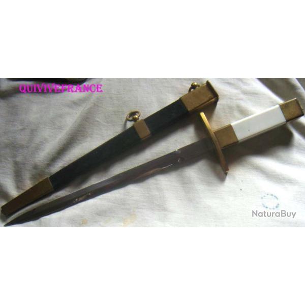 AB0016 - DAGUE FRANCAISE D'OFFICIER D'AVIATION Mle 1954