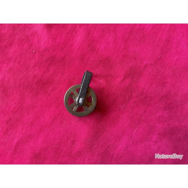 Enrouleur de bretelle de fusil Manufrance ou autres, pas de prix de r�serve