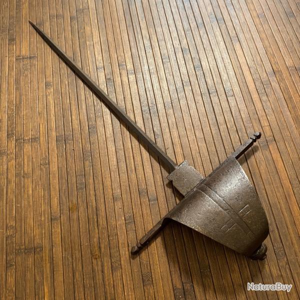 TRS GRANDE DAGUE MAIN GAUCHE 75 Cm ORNE DE LA CROIX CHRTIENNE