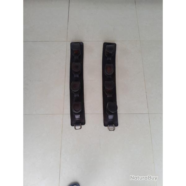 porte  fusils en cuir  pour  4  fusils