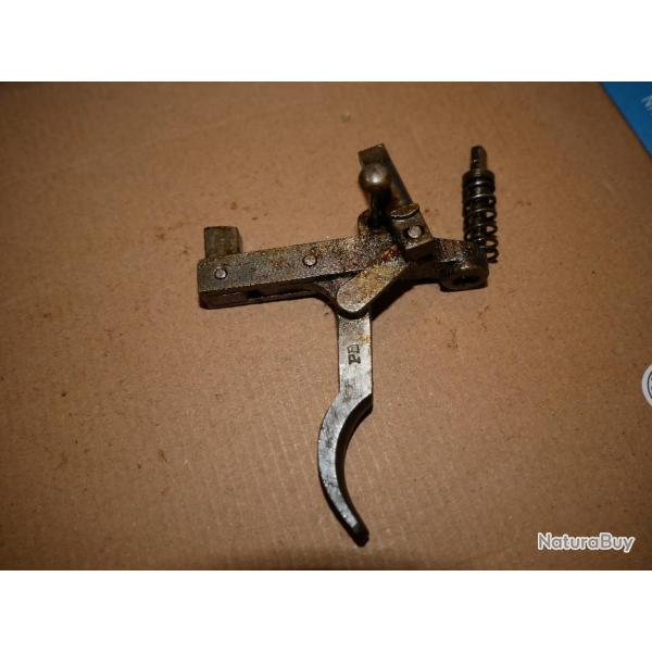 D�tente compl�te de Carcano 1891 dans son gras de stockage