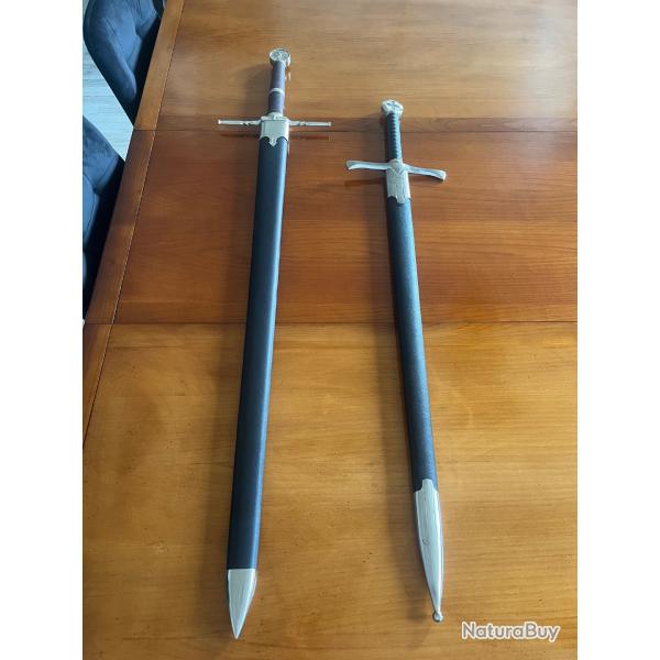 Lot pe. Une de chevalier et une de the witcher.