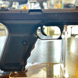 Pistolet Heckler & Koch P7M13